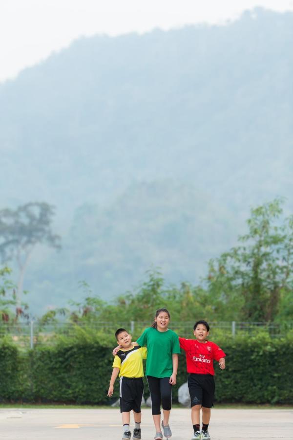 Zen Next Khao Yai By Zv Lägenhet Pak Chong Exteriör bild